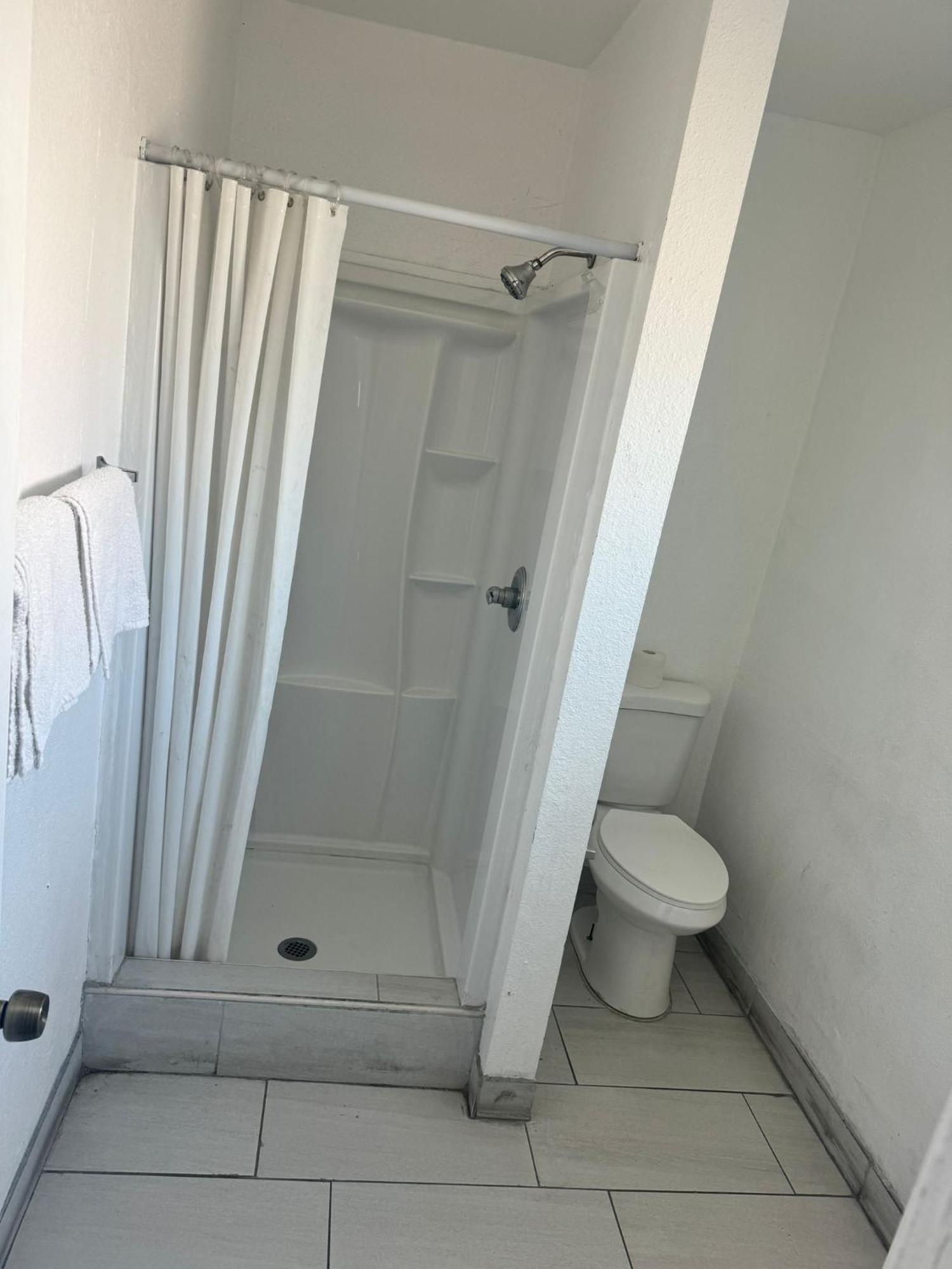 لوس أنجلوس King Castle Motel المظهر الخارجي الصورة